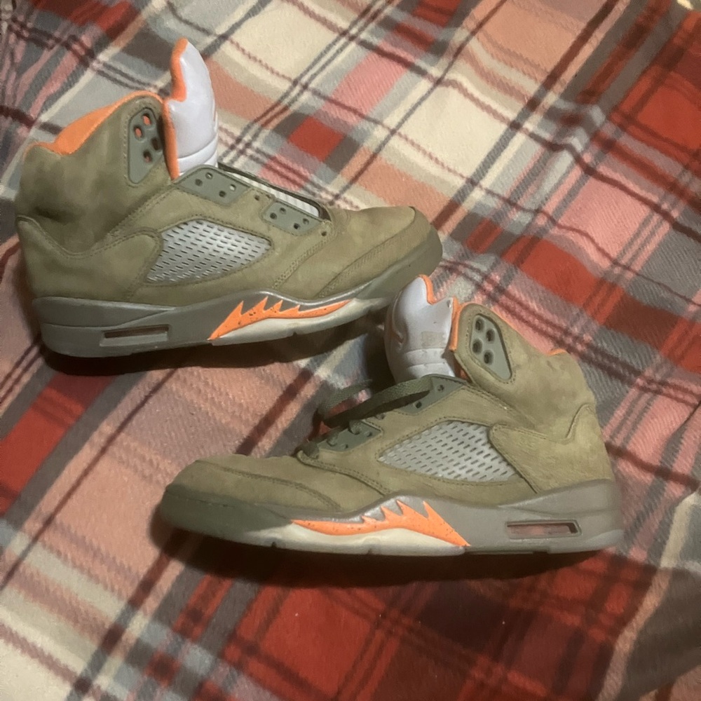 Jordan 5 Retro Men’s size 8.5